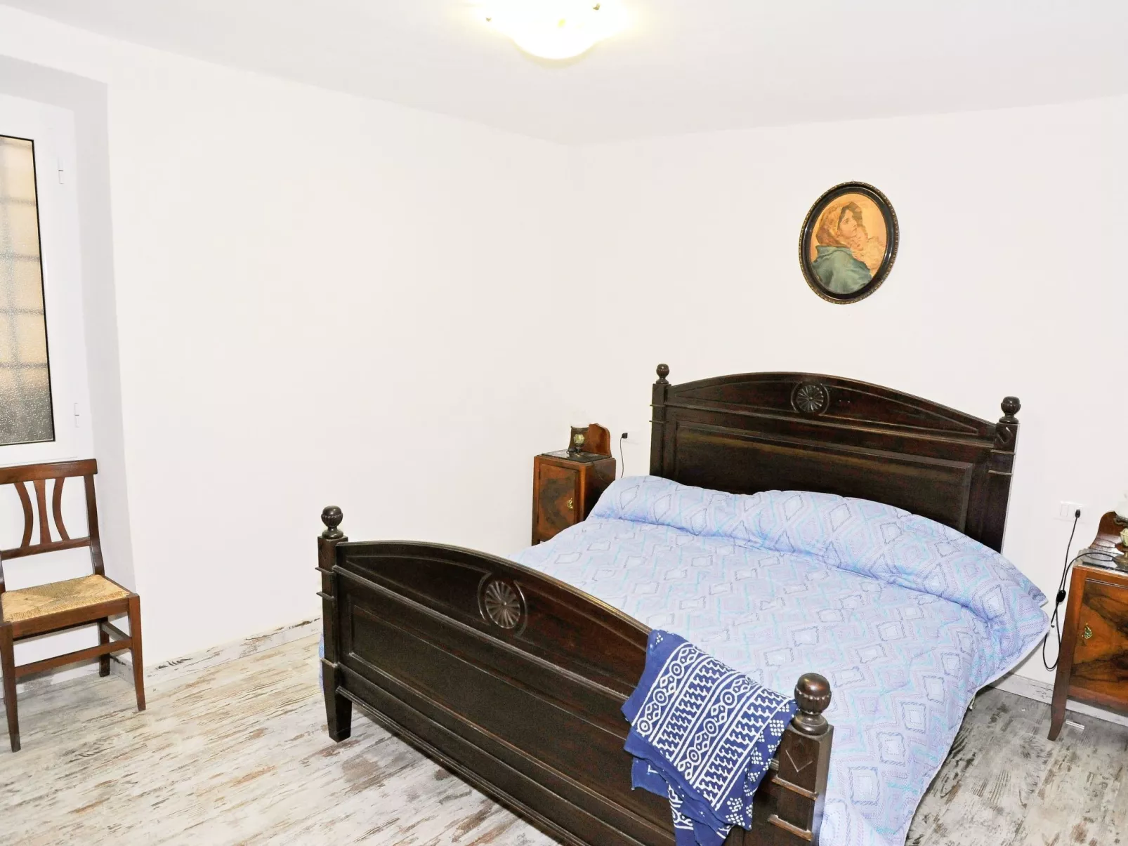 'Medieval House' mit Terrasse-Inside