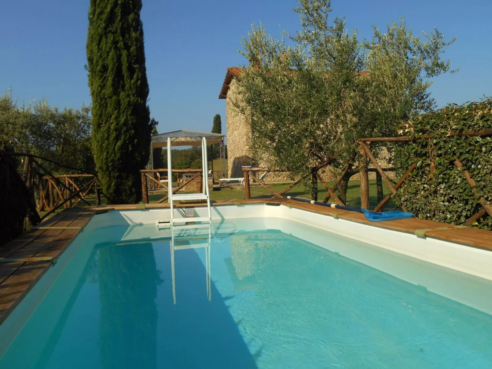 Mit privatem Pool in der Nähe von Florenz