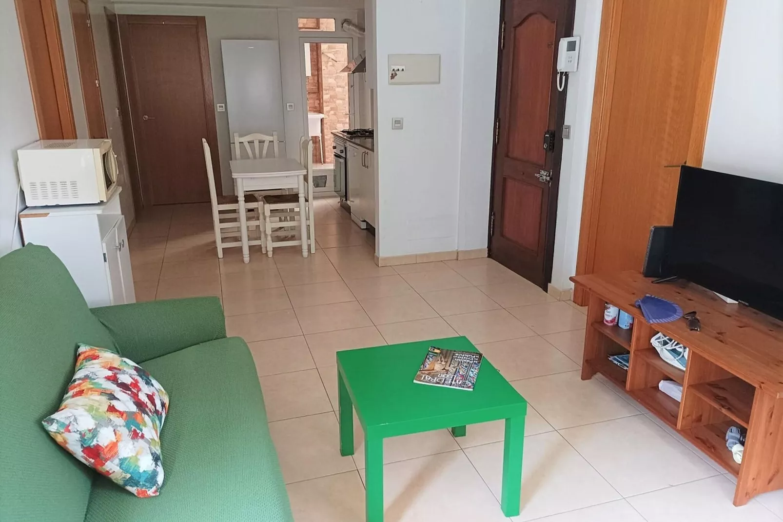 Almeria capital apartamento centrico cerca de la playa-Salon