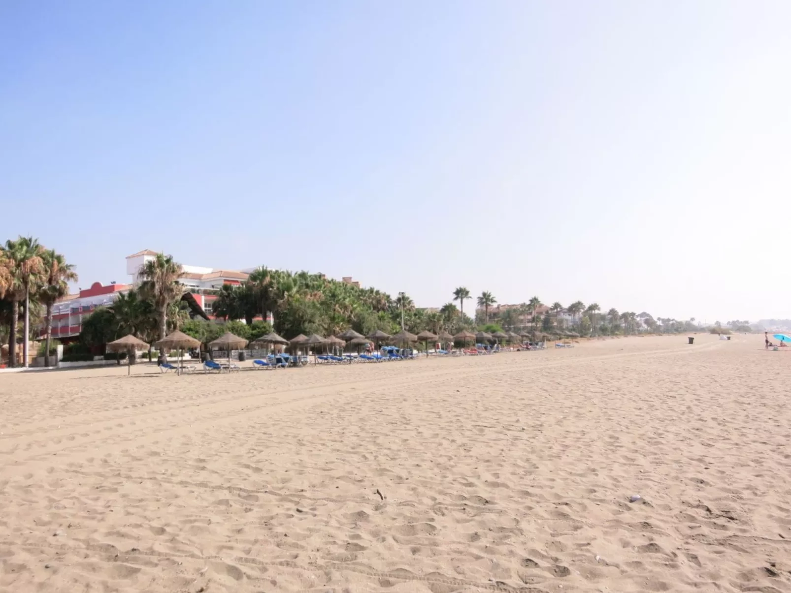 Kaehe's Paradise-Outside