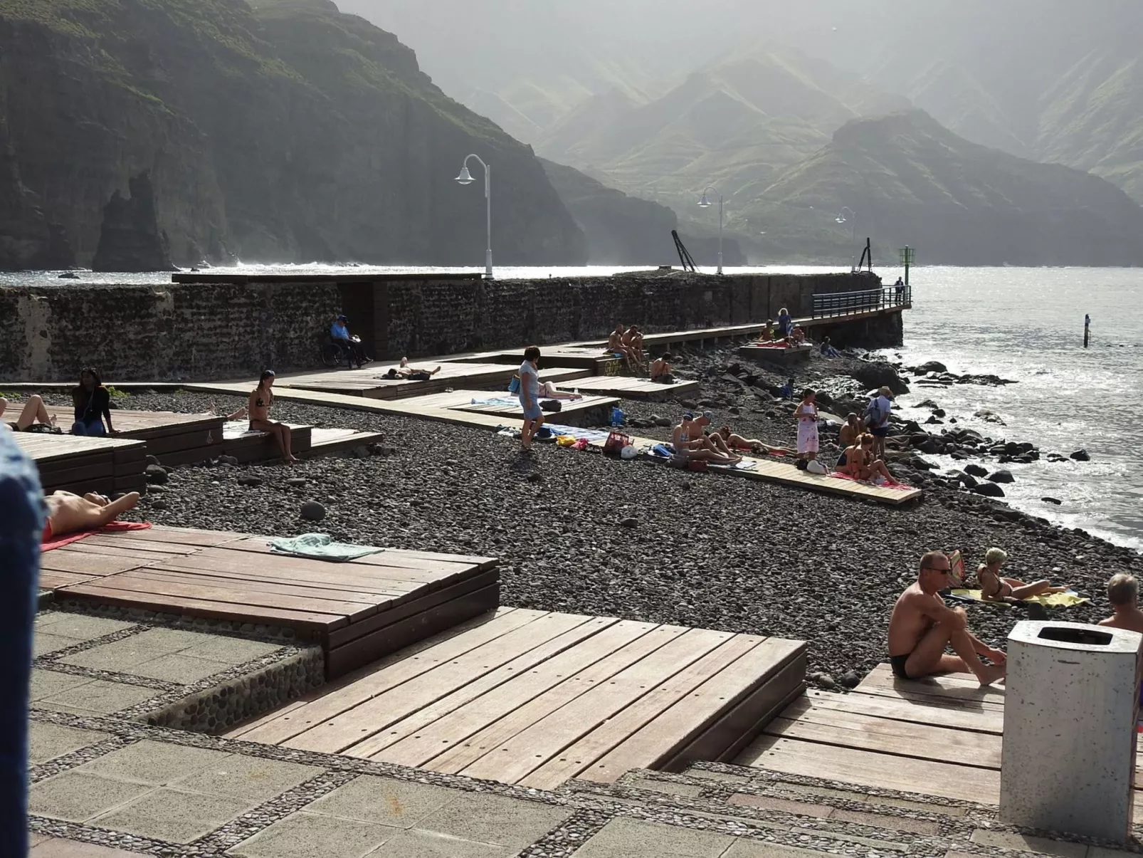 Haus mit beheiztem Schwimmbad, Berg- und Meerbli-Dehors