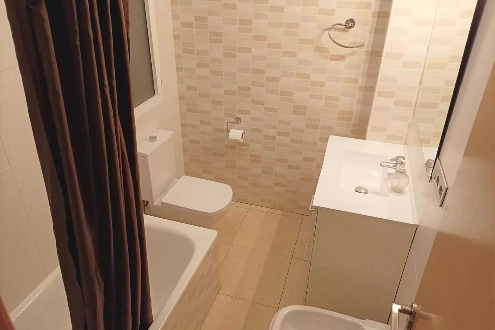 Almeria capital apartamento centrico cerca de la playa-Salle de bain