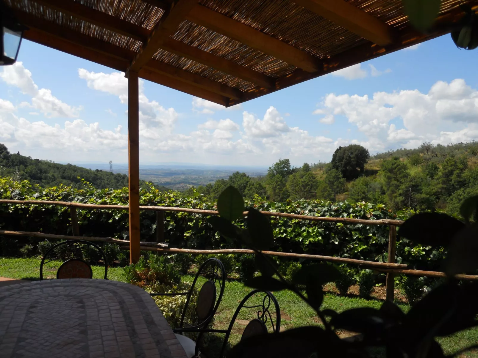 Bauernhaus Biancospino-Draußen