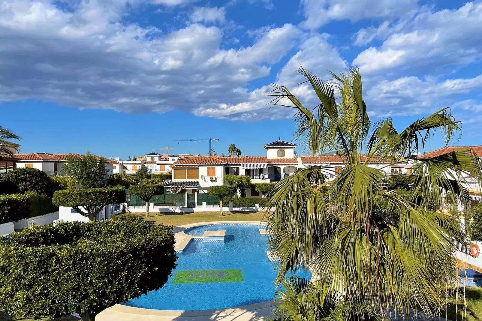Apartamento Planta Baja con terraza-Pool