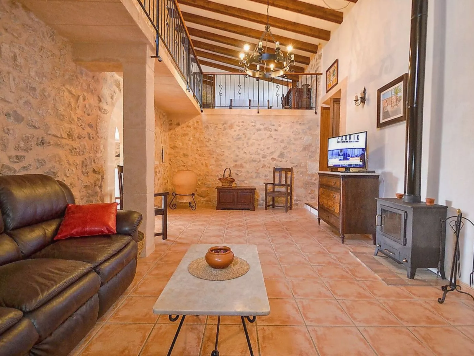 Wunderschönes Ferienhaus in Vilafranca De Bonany mit Privatem Pool-Image-tags.info