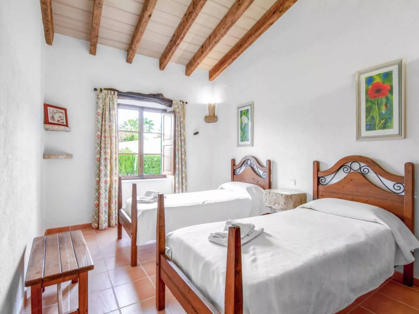 Ferienvilla "Roig-Image-tags.info