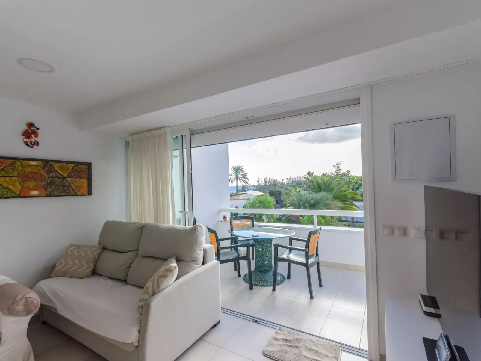 Terrassenwohnung mit zwei Schlafzimmern am Strand