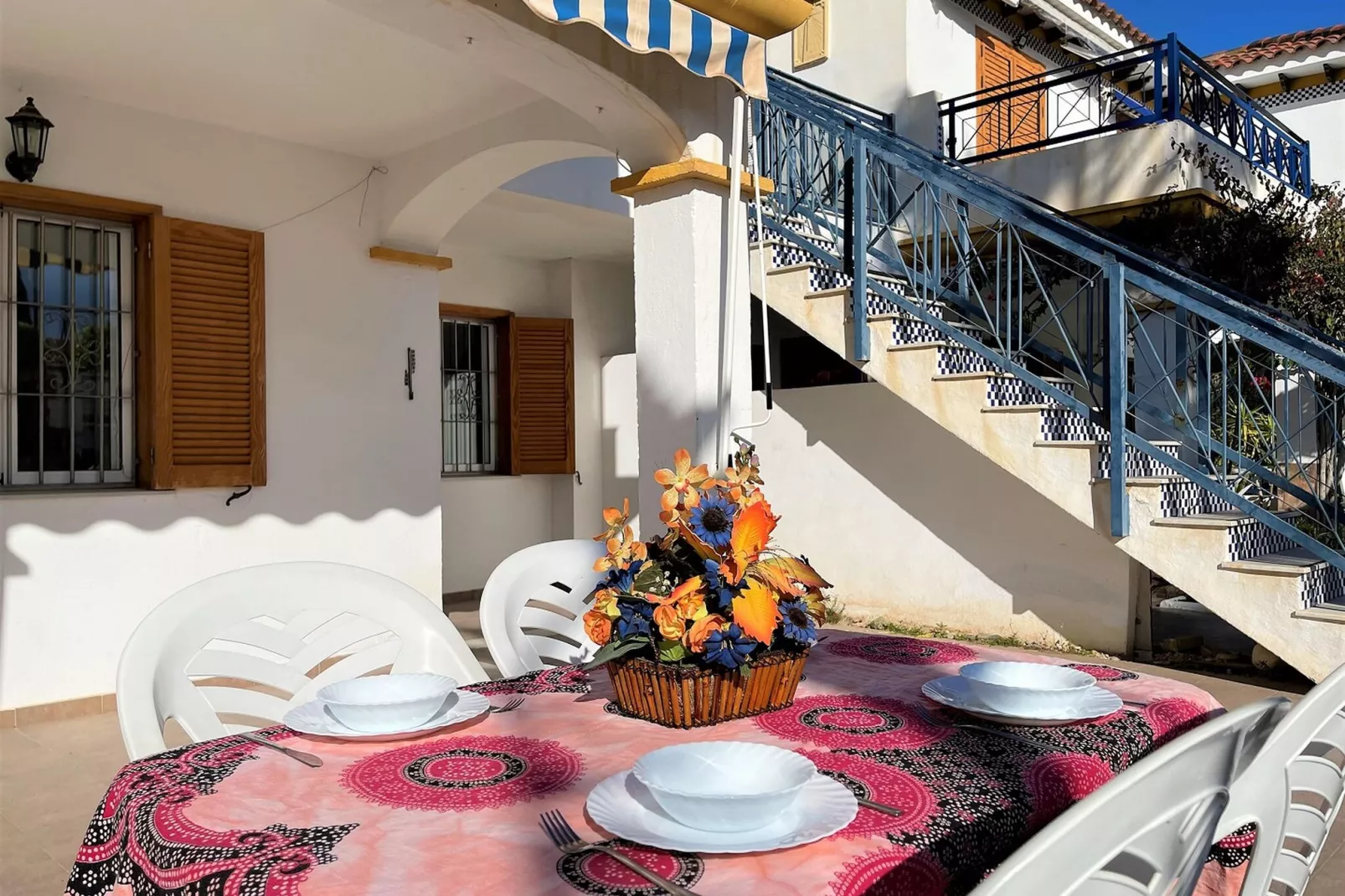 Apartamento Planta Baja con terraza-Terrace balcony