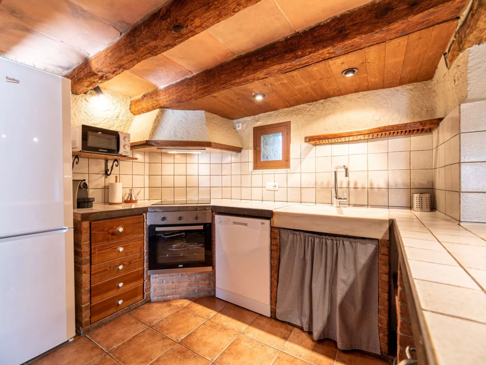 Mit privatem Pool-Inside