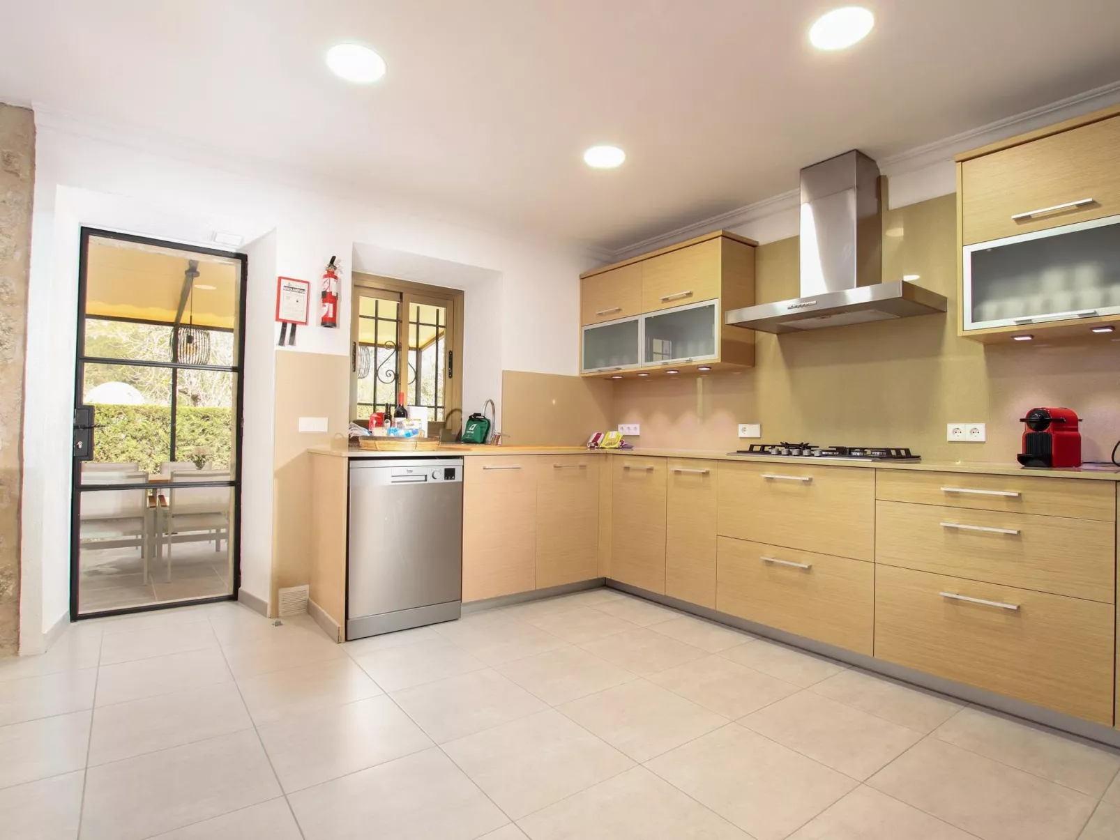 Beeindruckende große Villa in der Nähe von Cala San Vicente-Image-tags.info