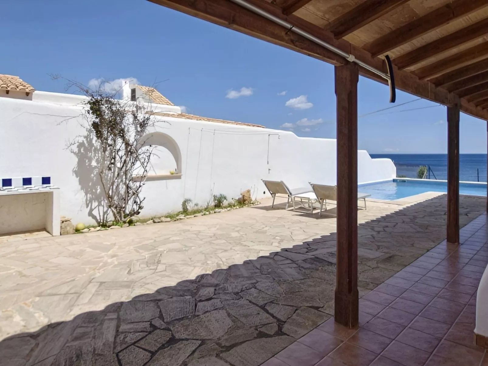 Villa "Solymar" privater Pool und Meerblick-Draußen