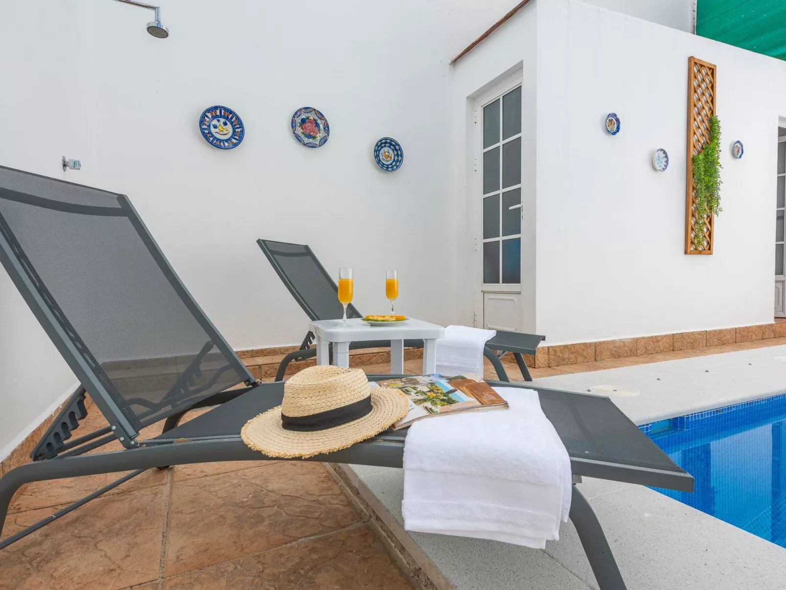 Gasthaus Berraquero-Outside