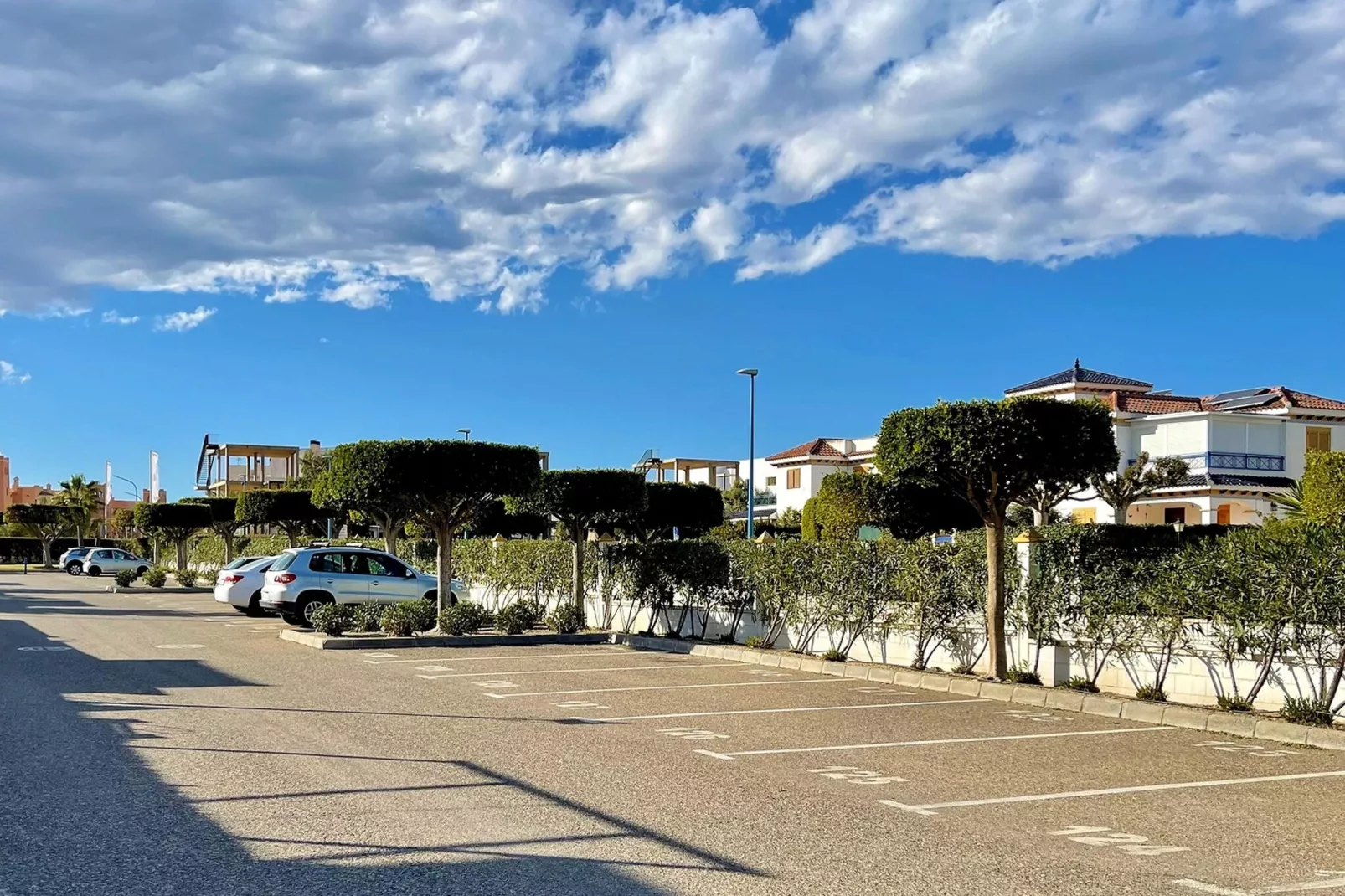 Apartamento Planta Baja con terraza-Facilities