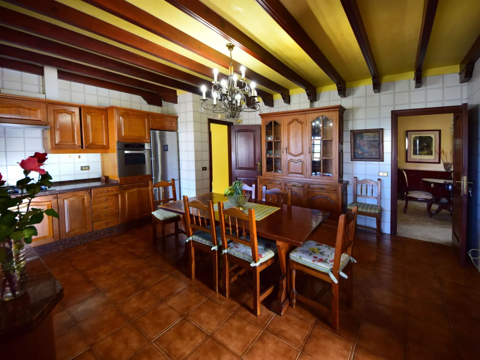 Haus Alina mit beheizbarem privatpool und barbecue-Inside