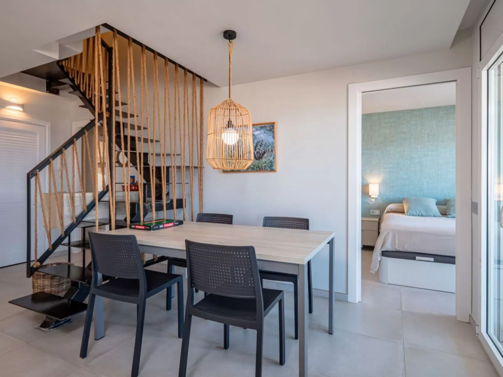 Costabravaforrent Marina, schöne Wohnung in erster Meereslinie-Dedans