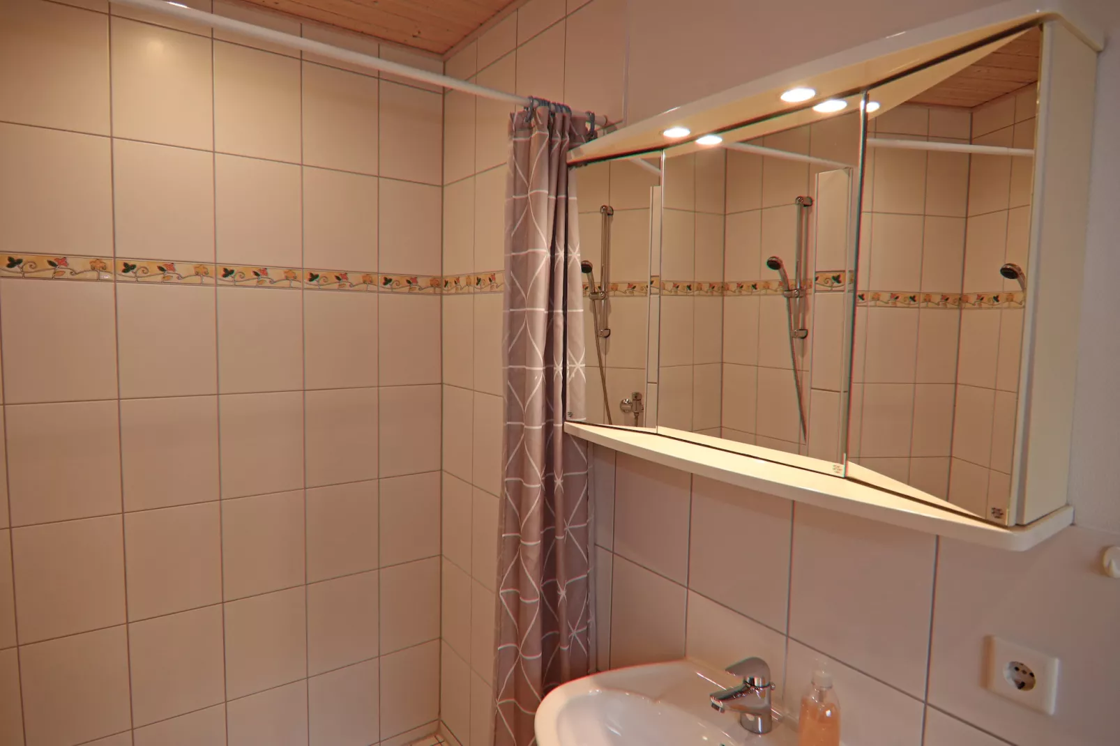 Teichrose 108 qm 9 Personen - Haus Nr 22A-Salle de bain