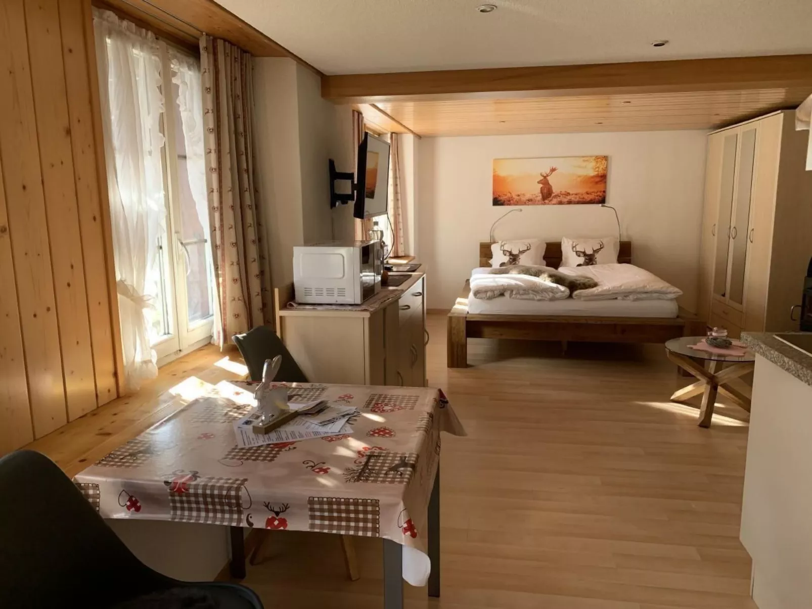 Chalet Fluehbluemli / Eigerview