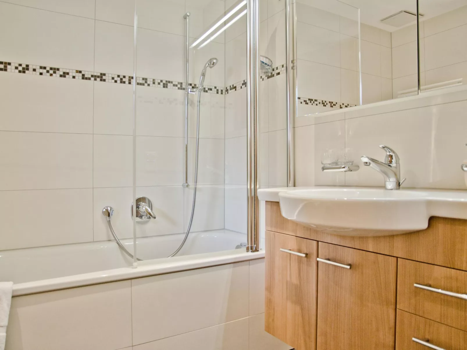 Apartment Bränderli-Inside