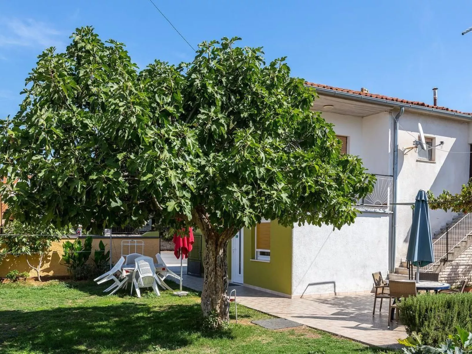 Wohnung "Miranda Veliki" mit Balkon