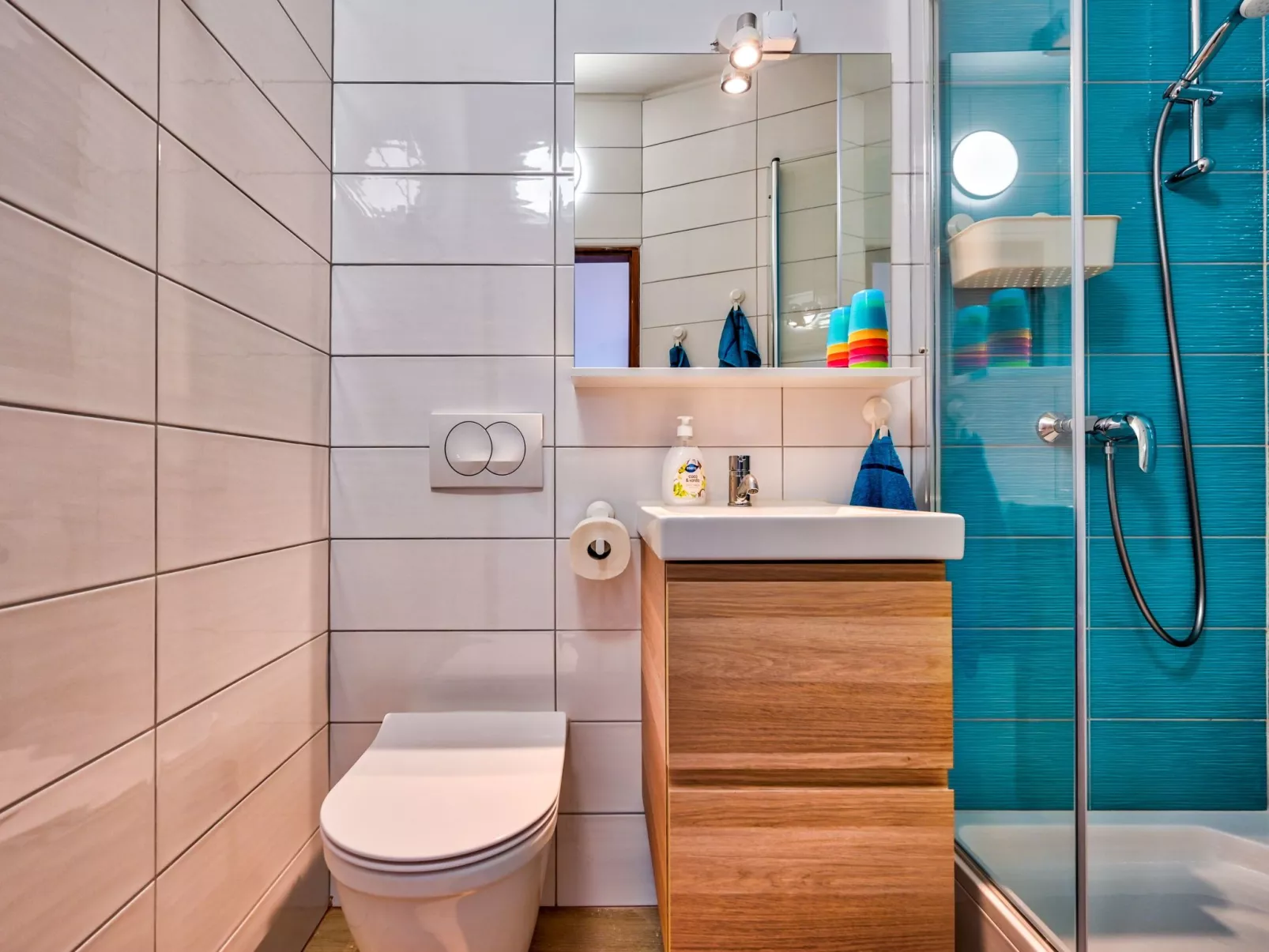 Direkt am Strand-Drinnen