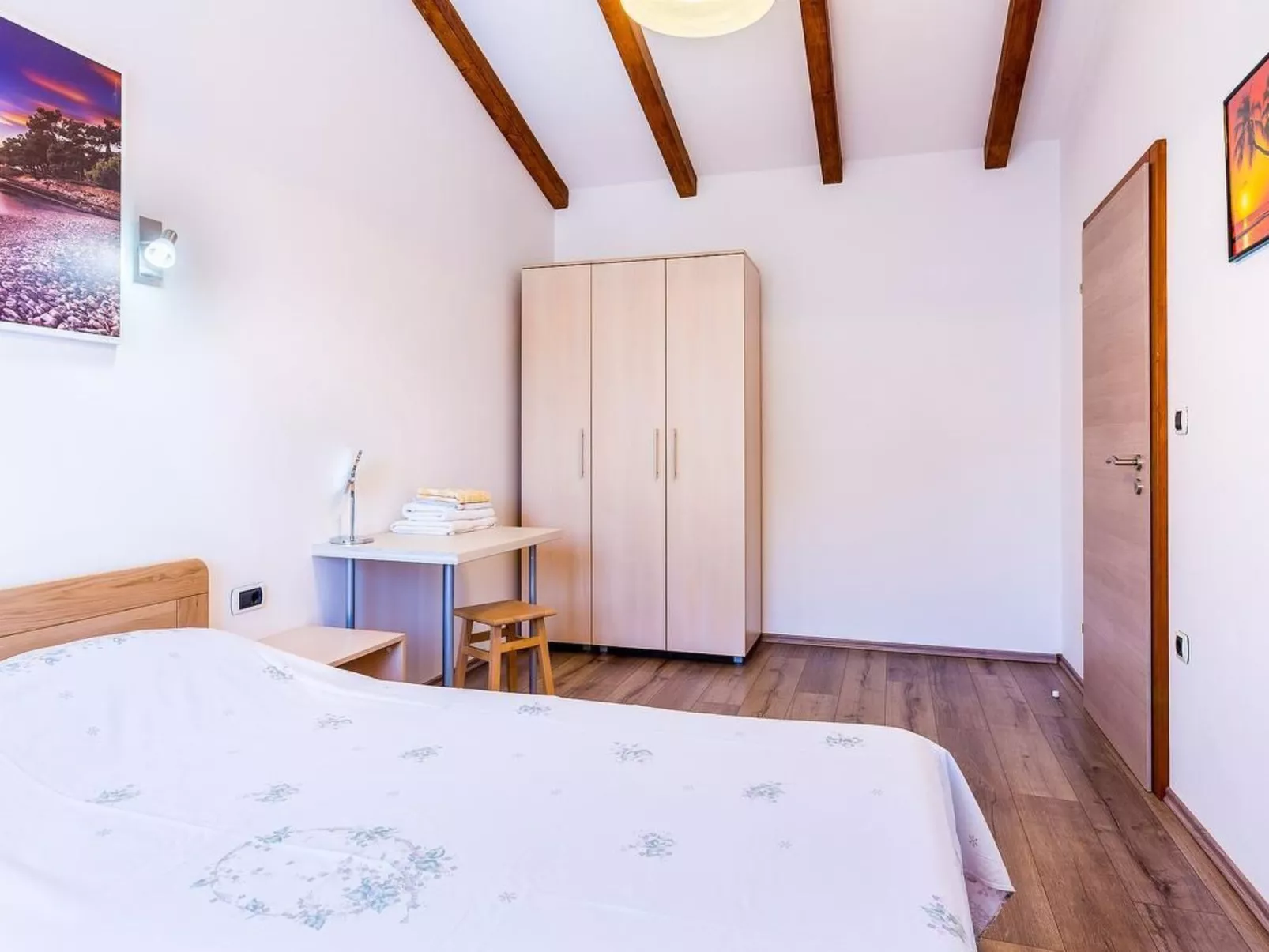 Ferienvilla "Vanja" mit privatem Pool-Drinnen