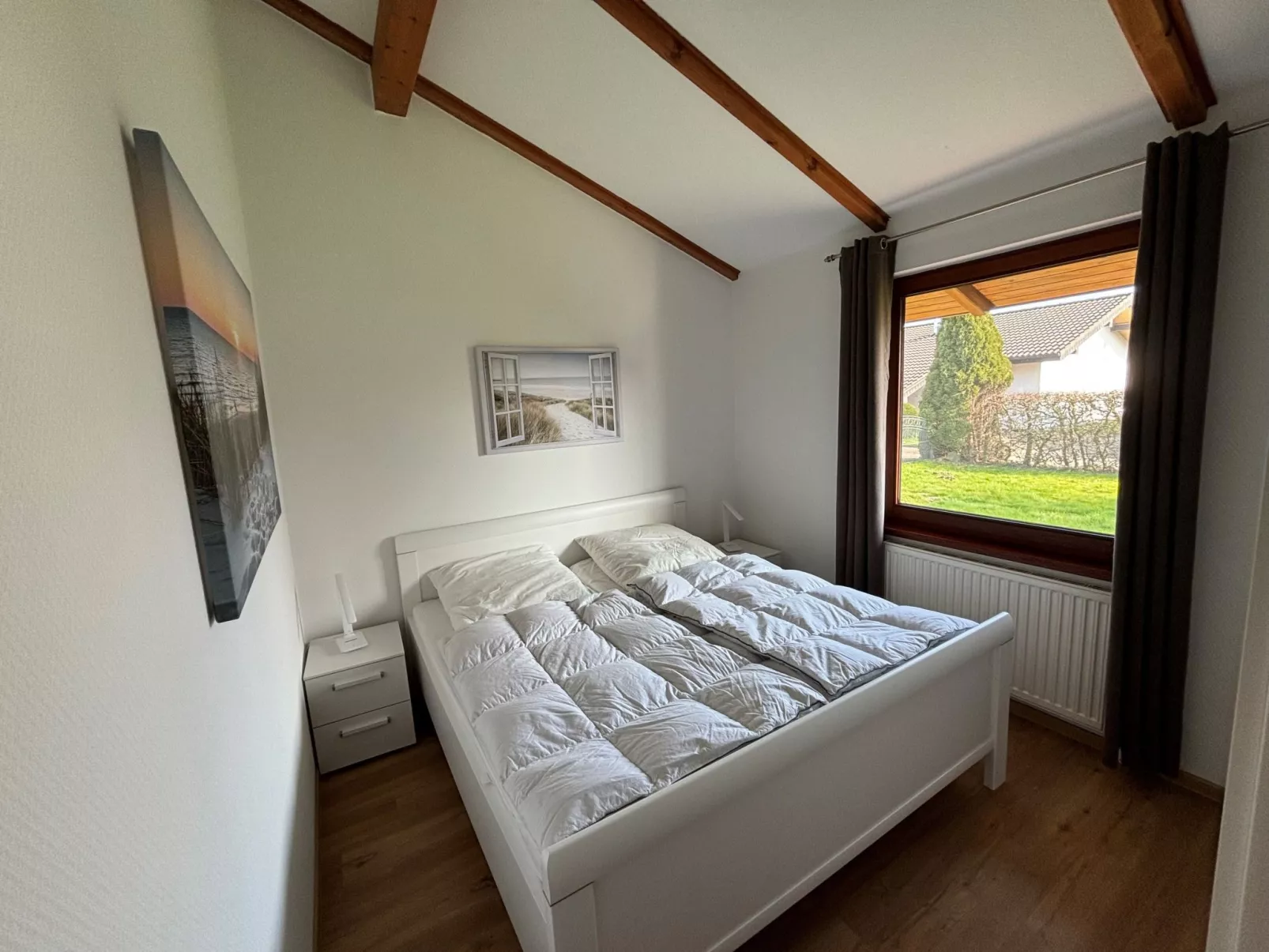 J10 Eingefriedetes Ferienhaus in Eckwarderhörne - Dedans