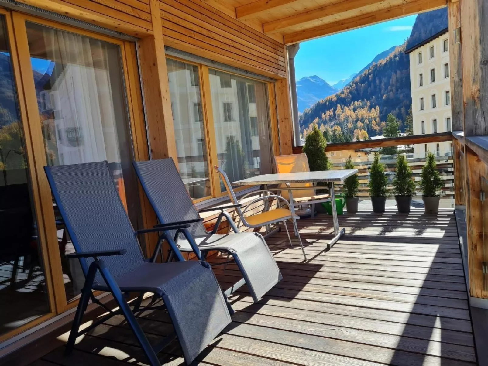 Chesa Tramèr-Draußen