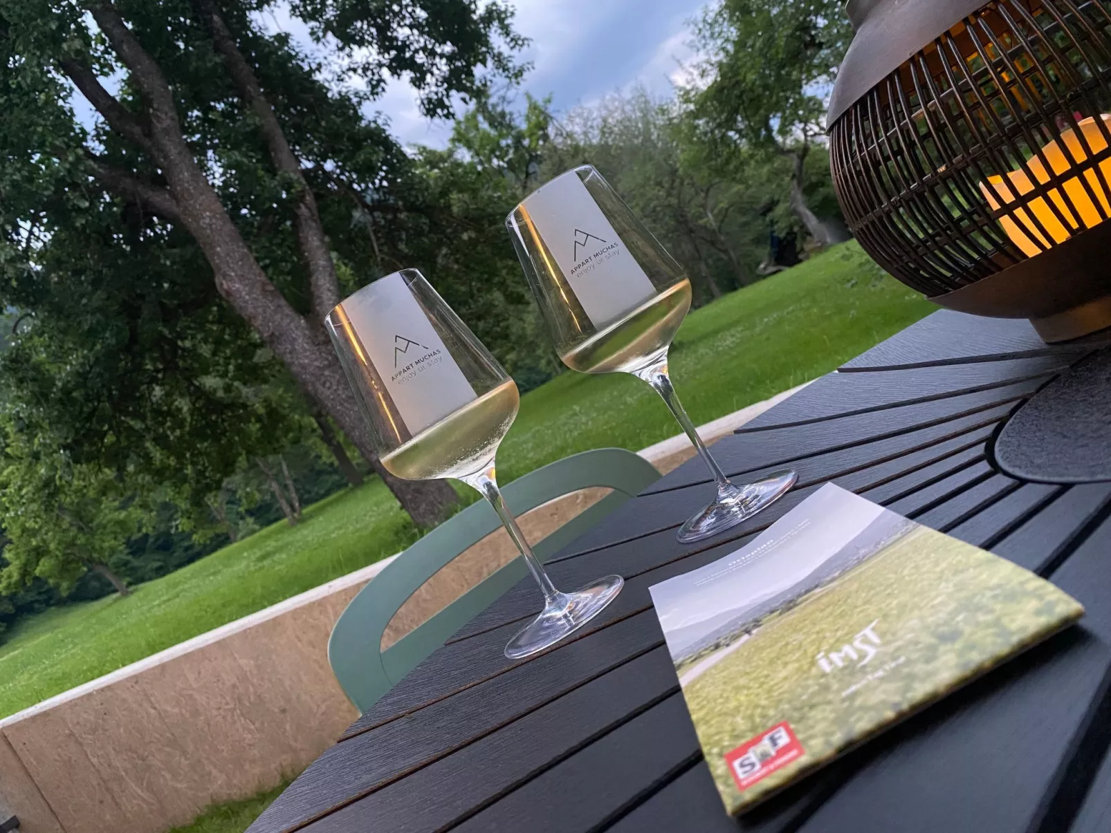 Appartement in Schönwies mit Garten und Terrasse-Outside