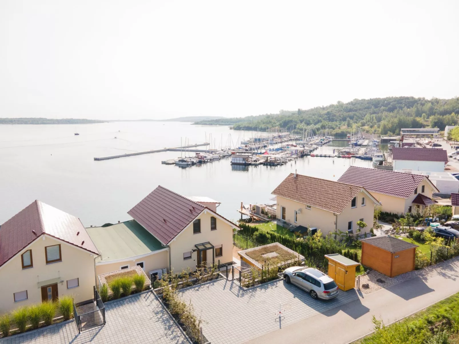 Seehaus Arielle mit Wassergrundstück-Draußen