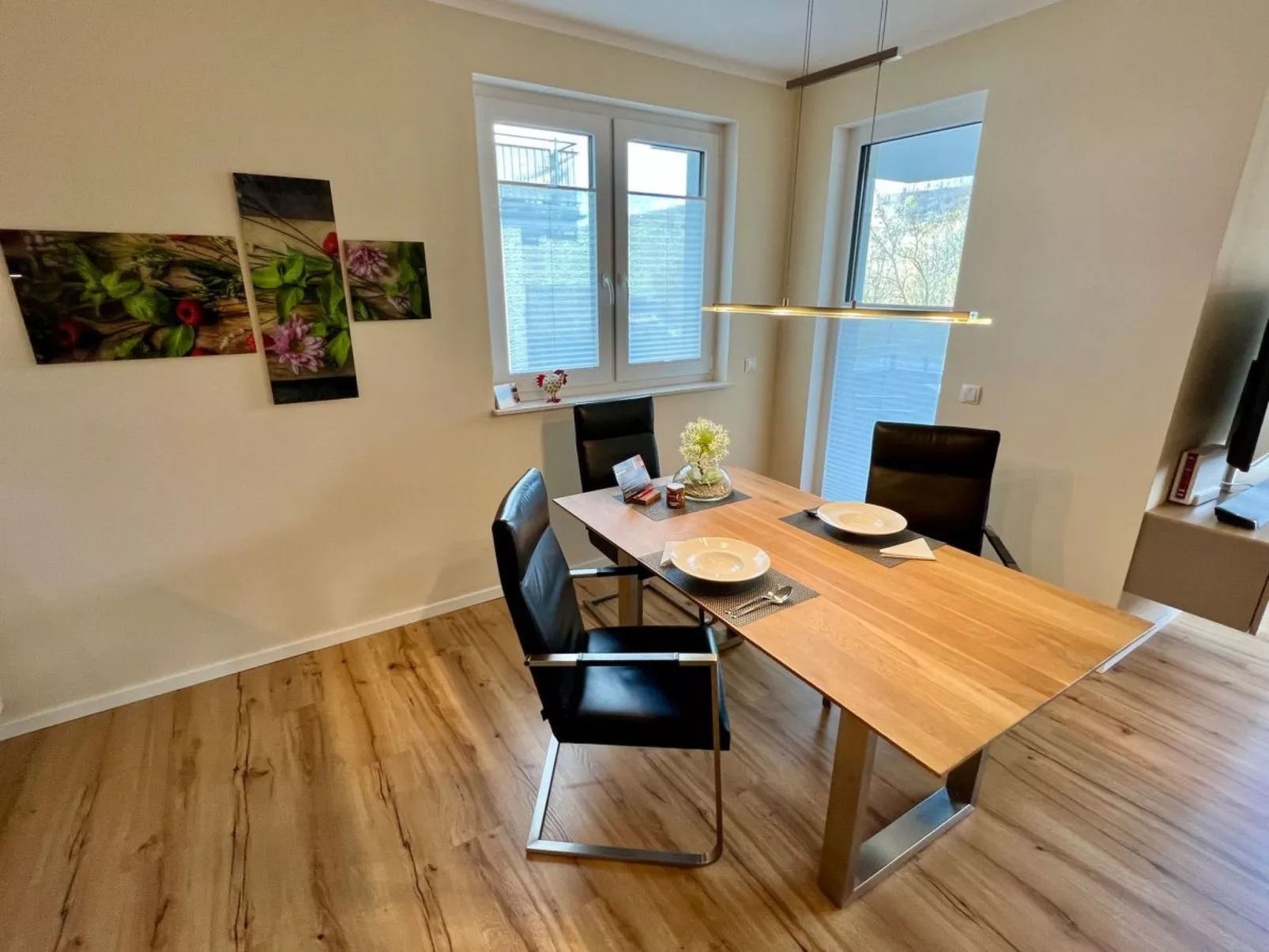 Moderne Wohnung mit Parkplatz und Rheinblick-Image-tags.info