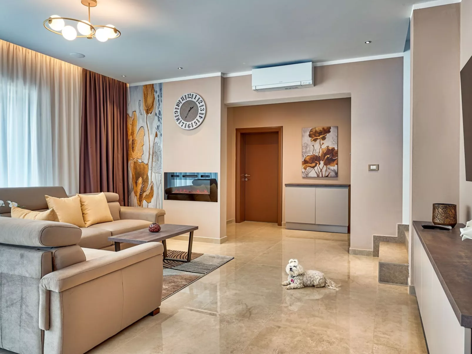 Villa Astrid 5 Sterne-Drinnen