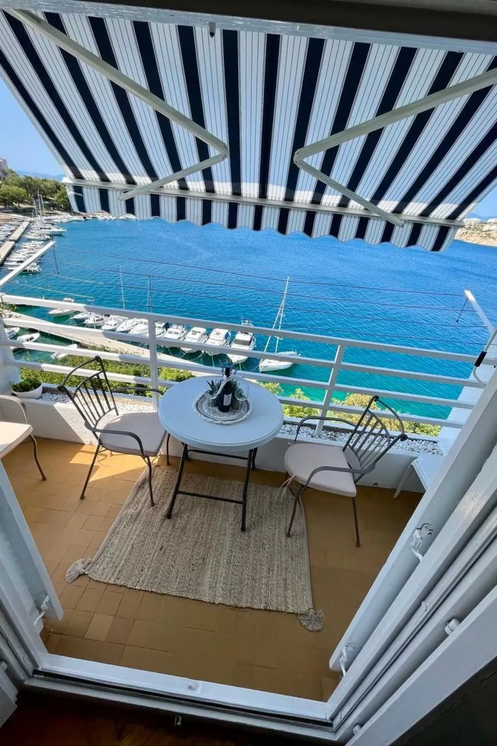 Wohnung mit Blick auf das Wasser