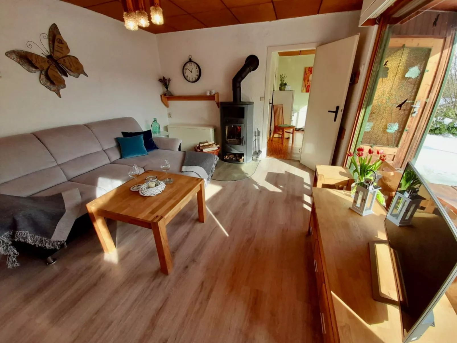 Bungalow mit Garten, Grill und Terrasse-Inside