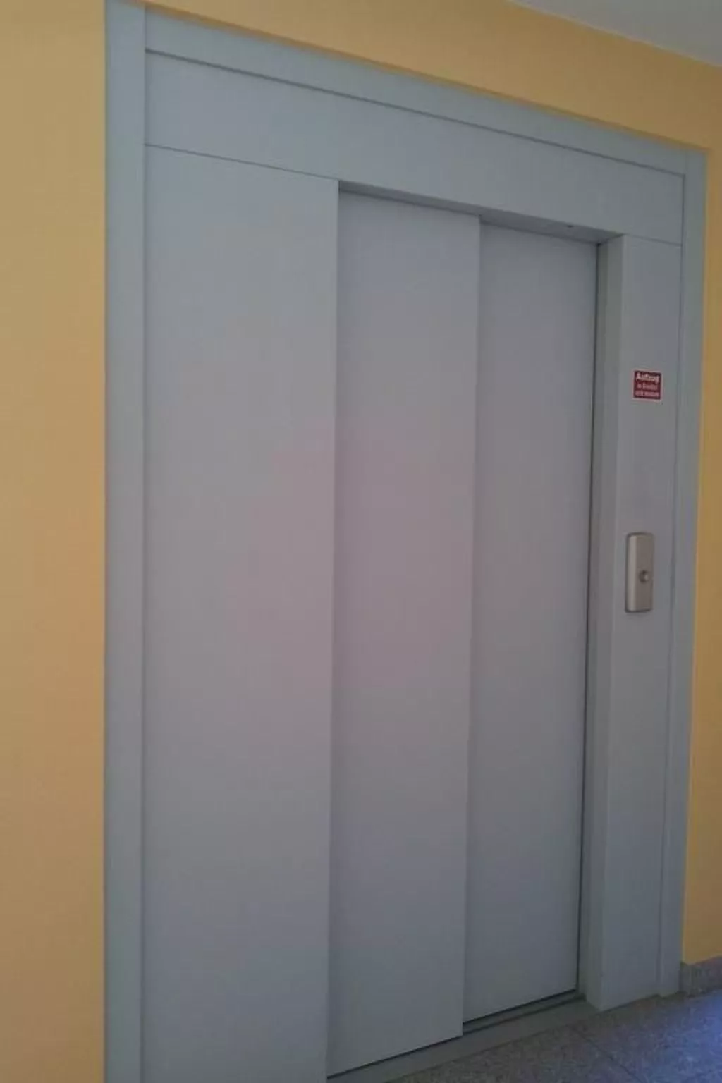 Große Wohnung mit Balkon in Bad Kissingen-Inside