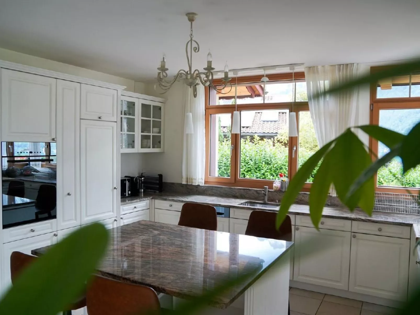 Amazing Chalet | Heidiland | Pool & Sauna-Dedans