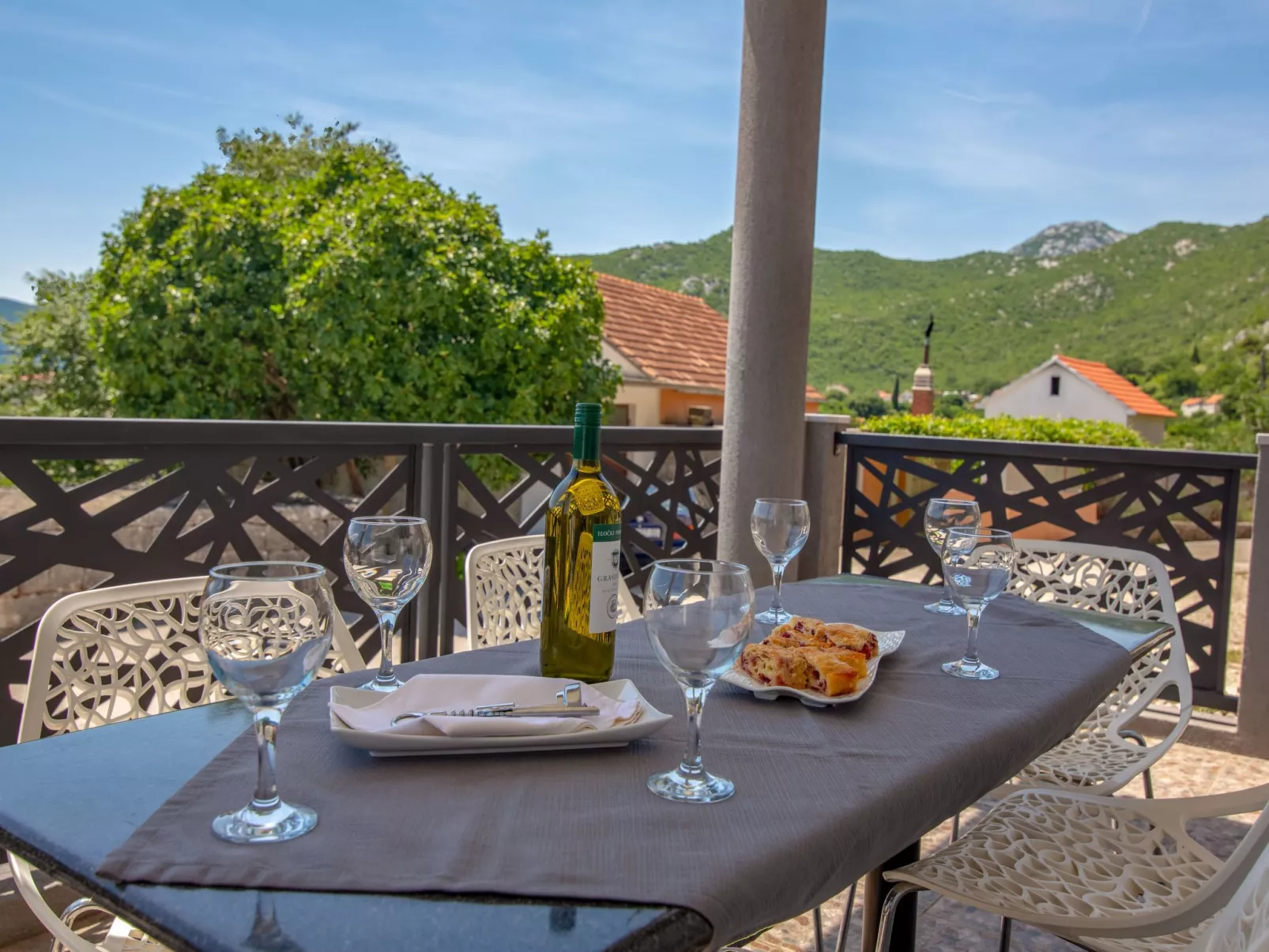 Villa Elin mit großem, privatem Pool in Seoca-Outside