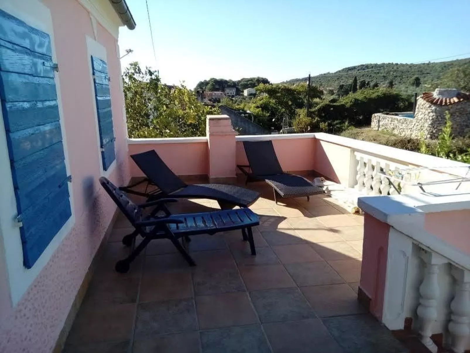 In Dobropoljana mit Freiterrasse-Outside