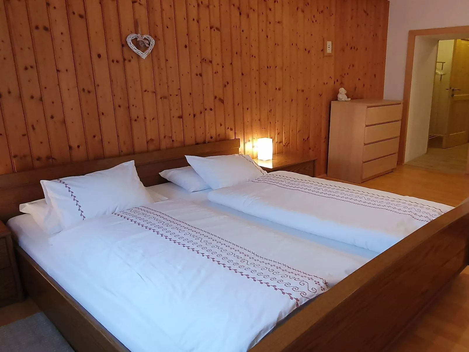 Chalet Gove für Unterkunft mit Halbpension unter der Leitung des Eigentümers-Inside