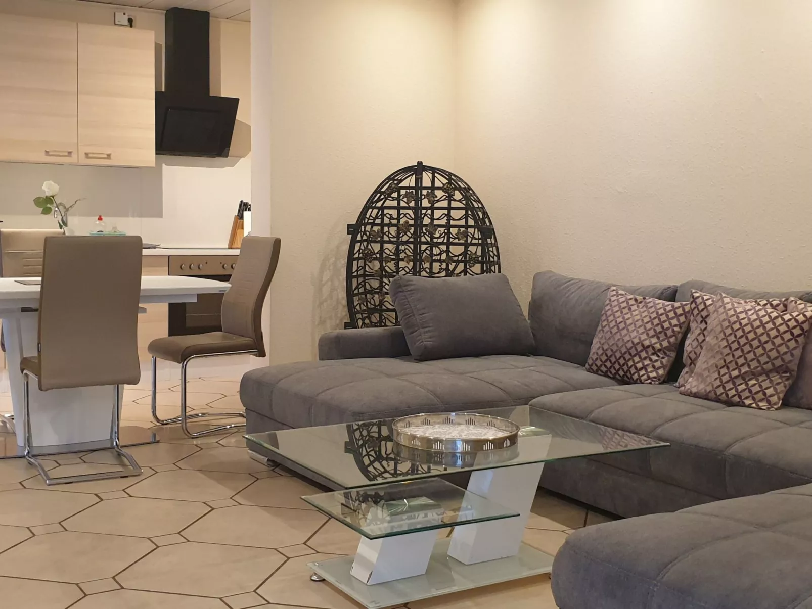 Wohnung mit Gartenzugang und Blick