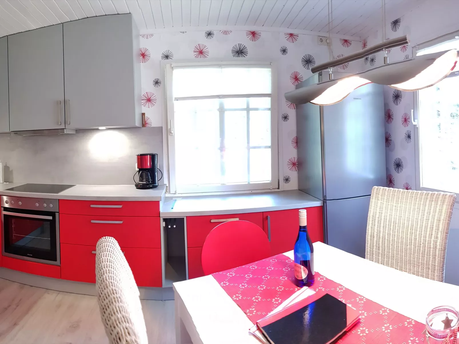 Idyllisches Reetdachhaus mit großem Garten-Inside