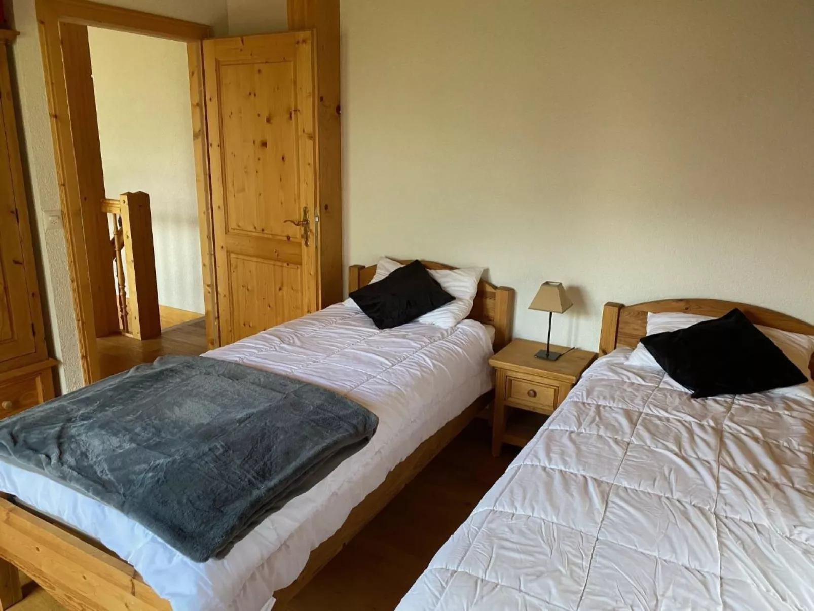 Chalet Alpilles - 4 Zi. mit atemberaubender Aussicht-Dedans