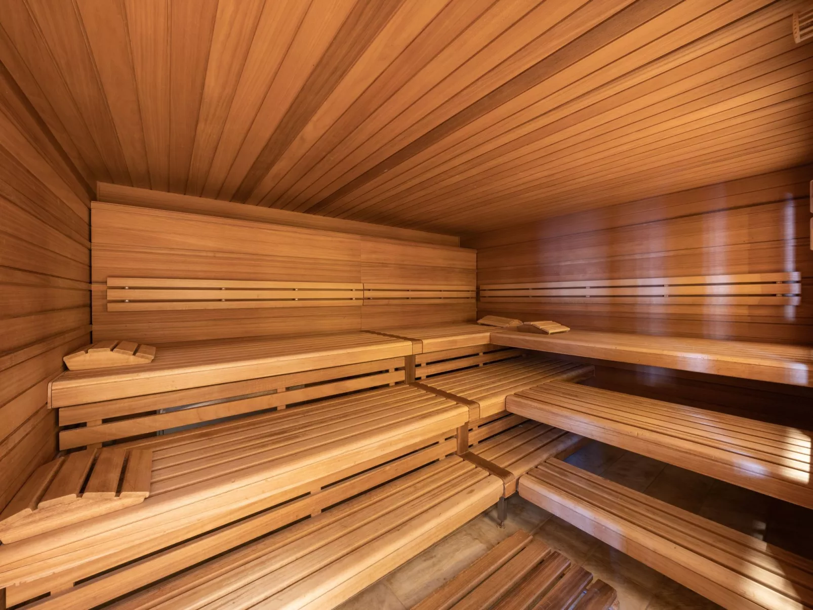 Wohnung Edelweiss direkt in 4 Sterne Hotel-Inside