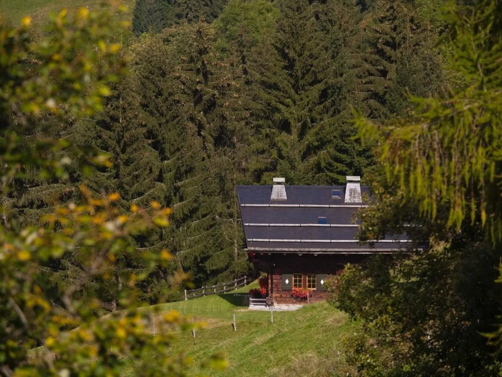 Berghütte "Le Chalet de Lara"-Dehors