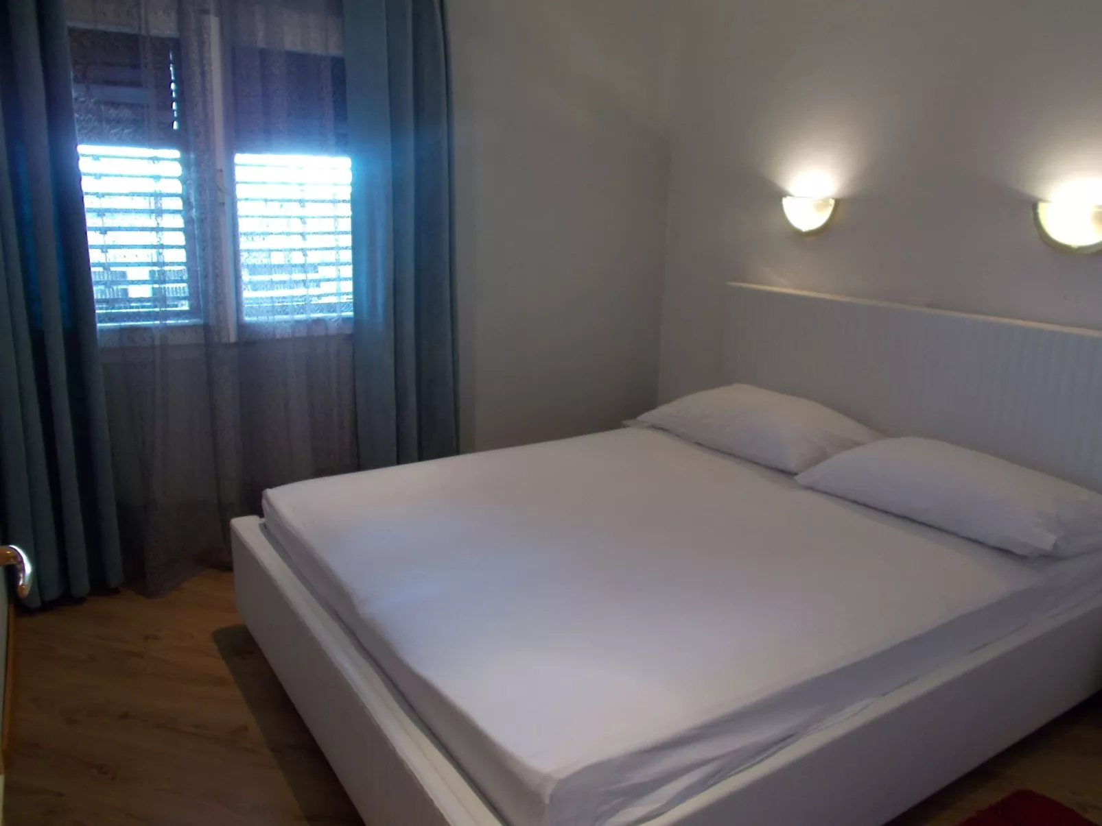 Appartement Maksan im 2. Stock mit einer Terrasse-Dedans