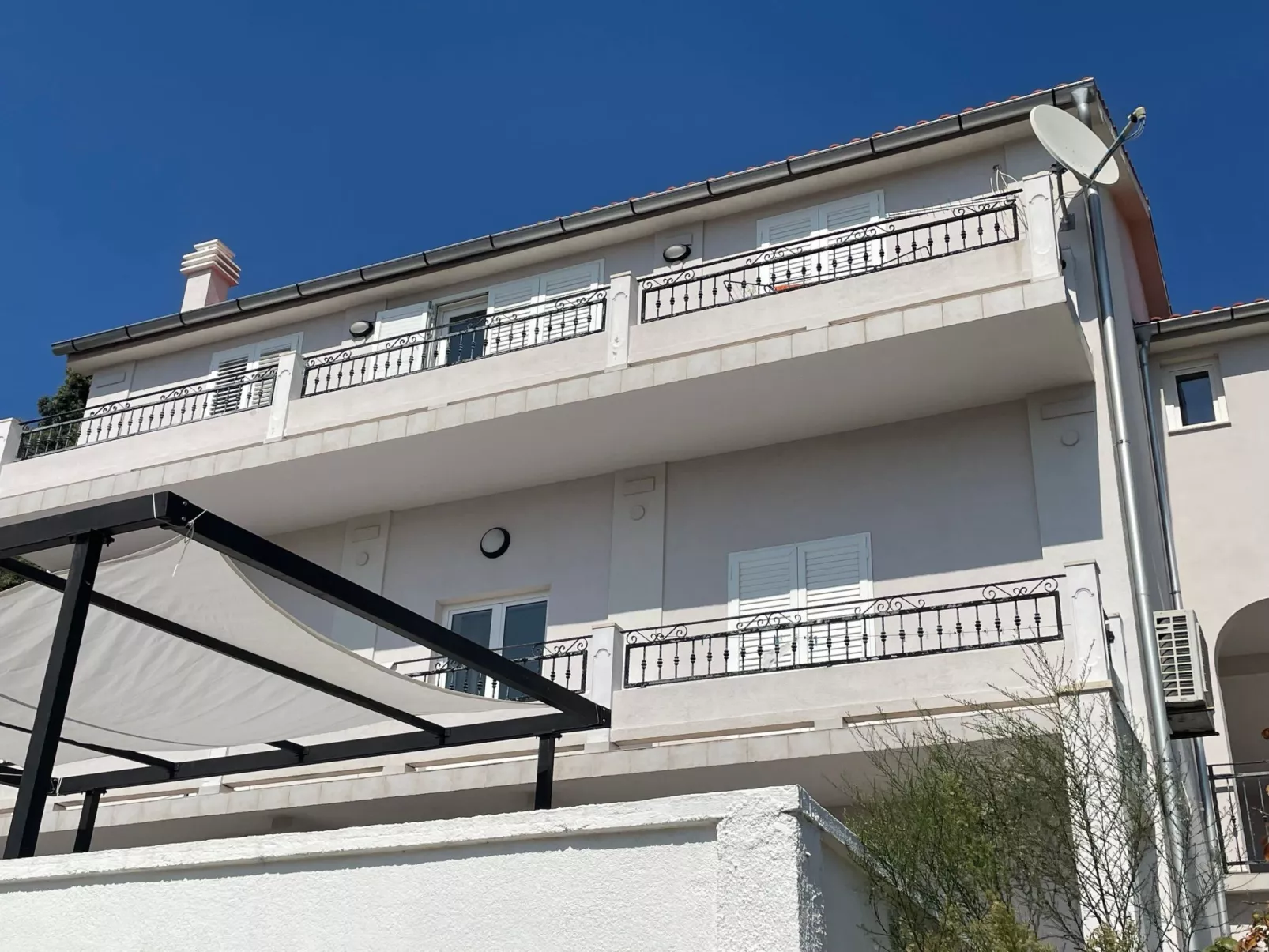 "Sanset" mit Blick auf das Wasser-Image-tags.info