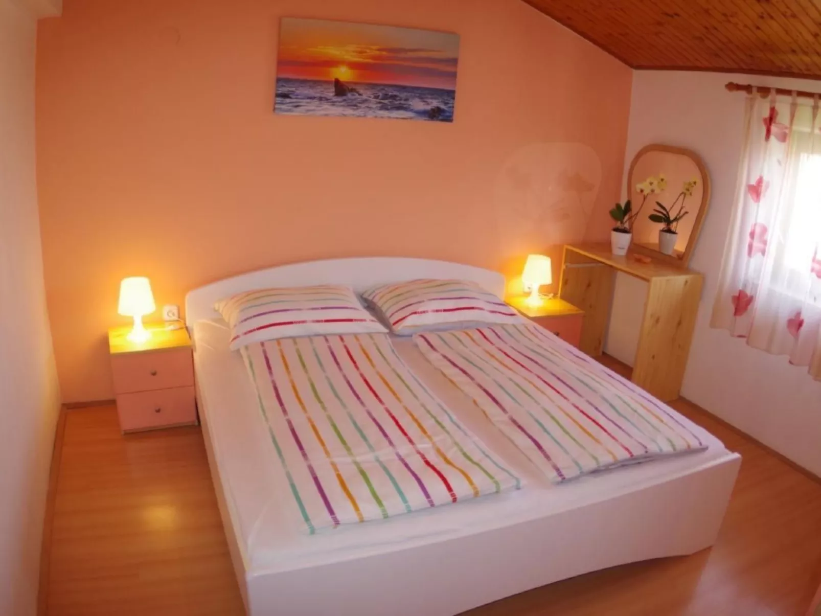 Im Dorf Kujići-Inside