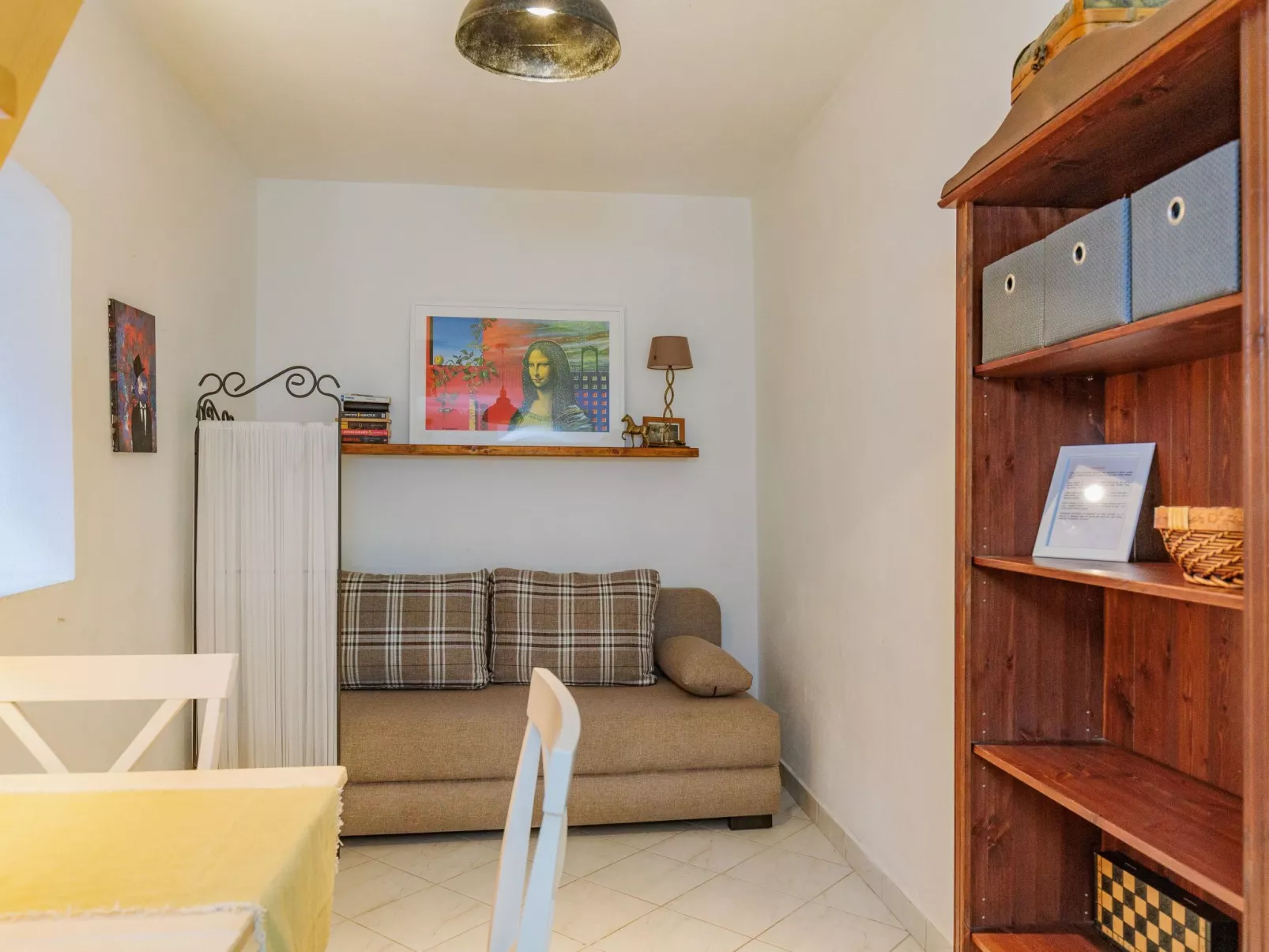 Traditionelles Steinhaus am Meer in Preko-Drinnen