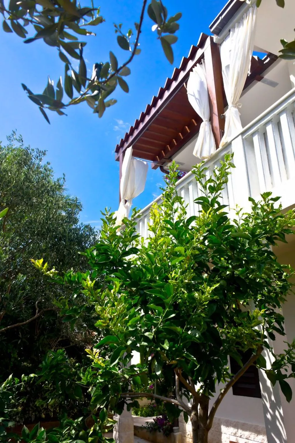 Wohnung "Ivka 1" mit Blick auf das Wasser-Dehors