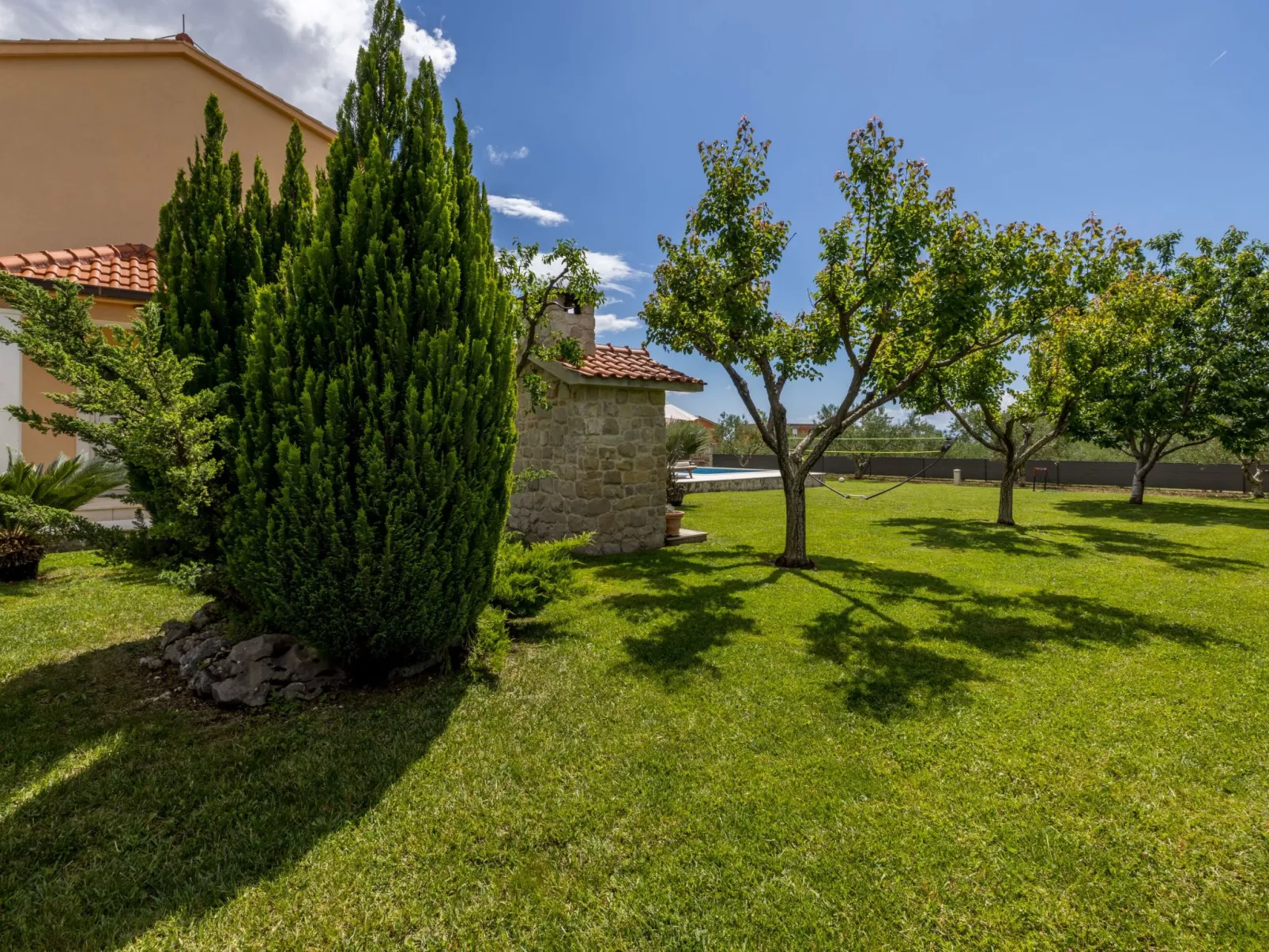 Villa Oasis privater Pool für bis zu 10 Personen-Draußen