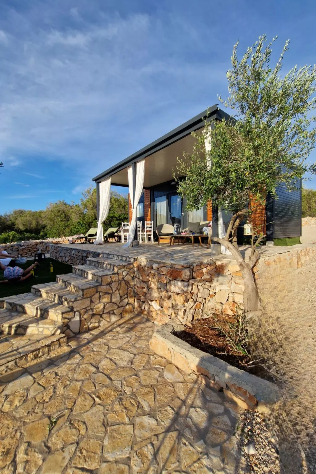 Strandhaus Hela - Ferienanlage Bain, Žut - Kornati-Draußen